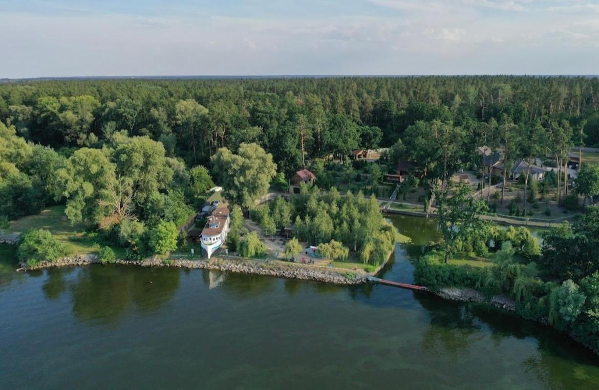 Гостевой Комплекс "Дядя Саша" Villa Sokirno Luaran gambar